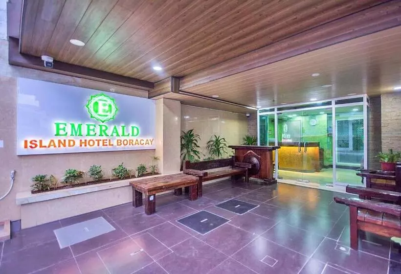 ホテル Emerald Island