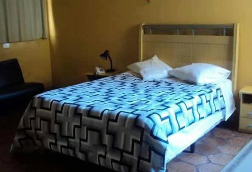 Hotel Everson Palace