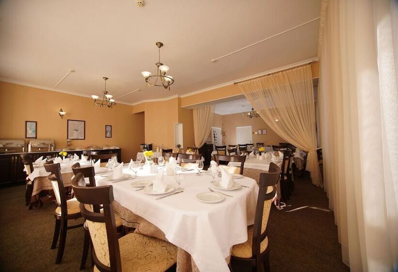 فندق Grand Kavkaz