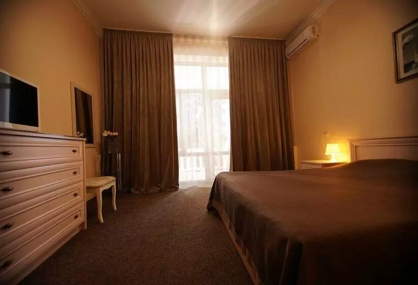 Hotelli Grand Kavkaz