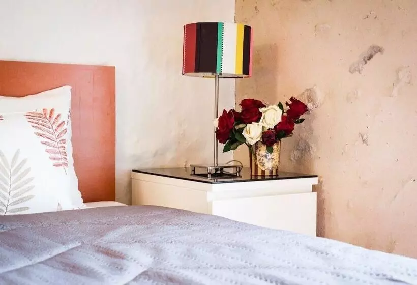 Hotelli Maison D Hôtes Les Herbes Folles