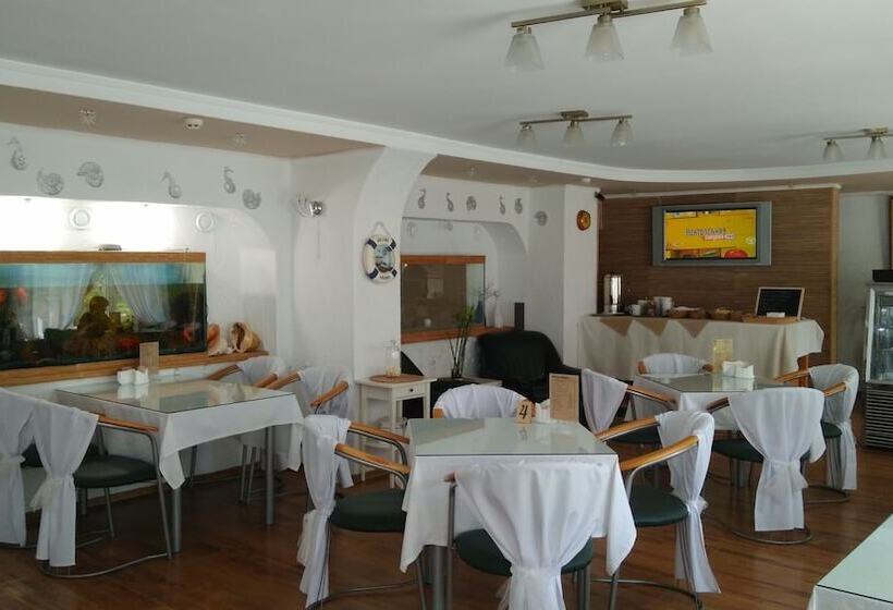 בית מלון כפרי Ocean