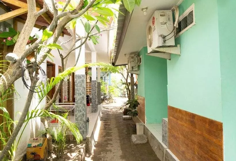 ホテル Reddoorz Near Gili Trawangan Port