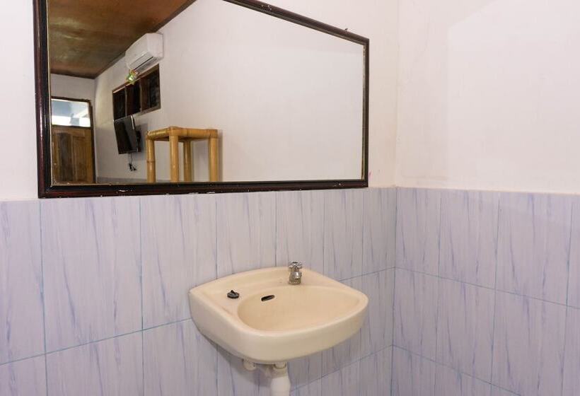 Hotel Reddoorz Near Gili Trawangan Port