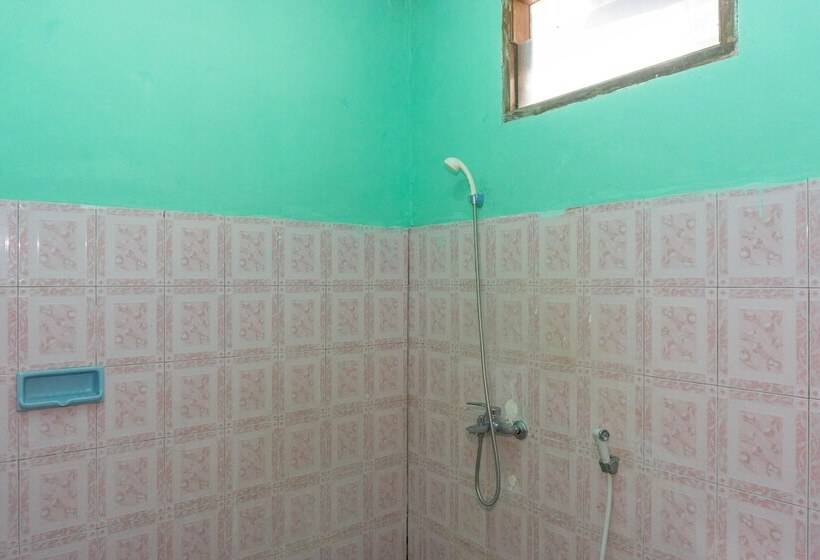 Hotel Reddoorz Near Gili Trawangan Port