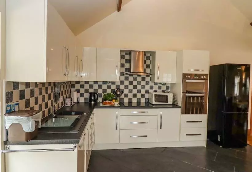 Cartwheels Cottage