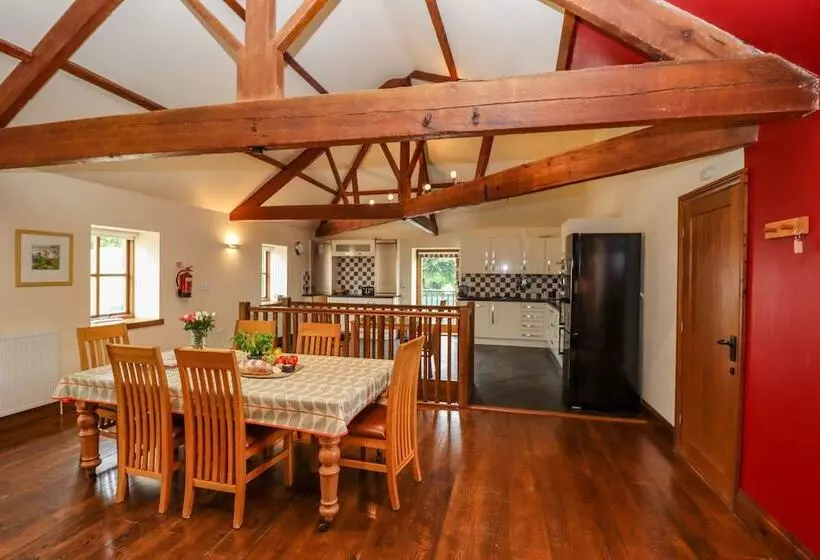 Cartwheels Cottage