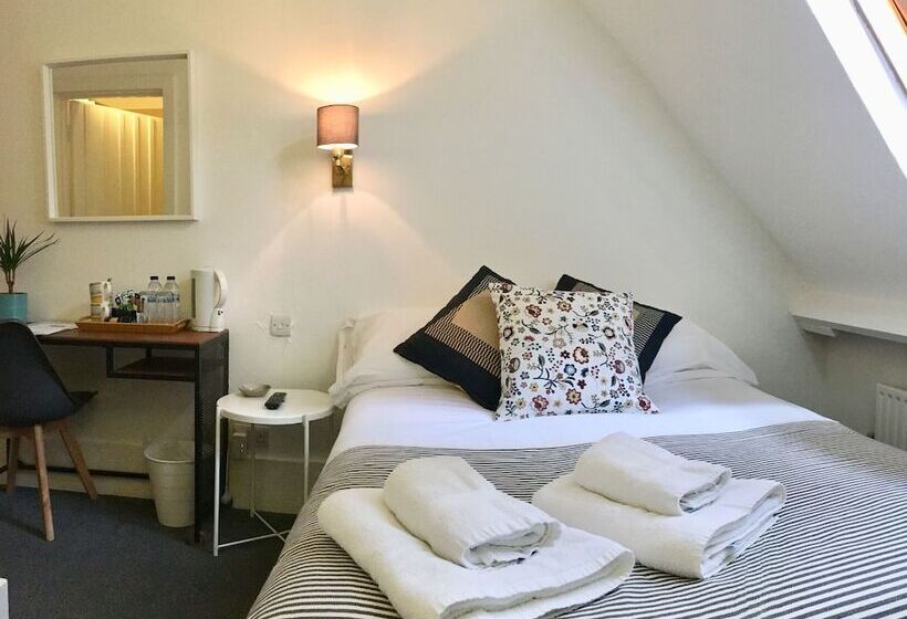 簡易ホテル Daniele