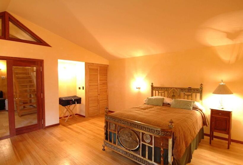 هتل Yan Kee Way Lodge