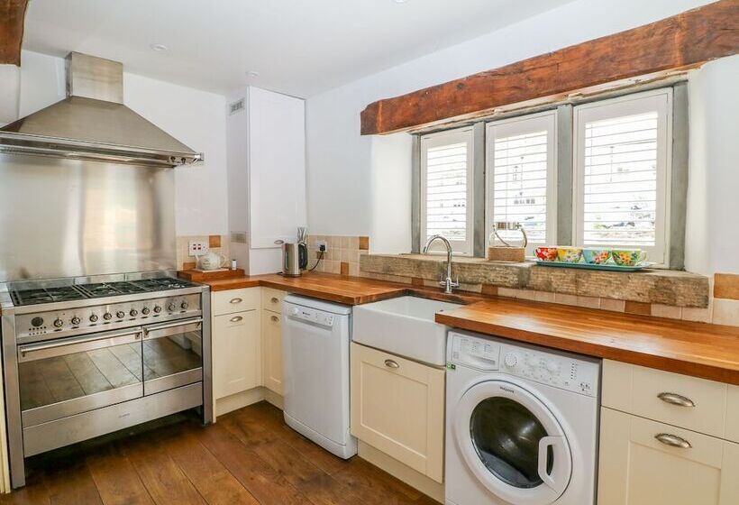 River Cottage Hayfield