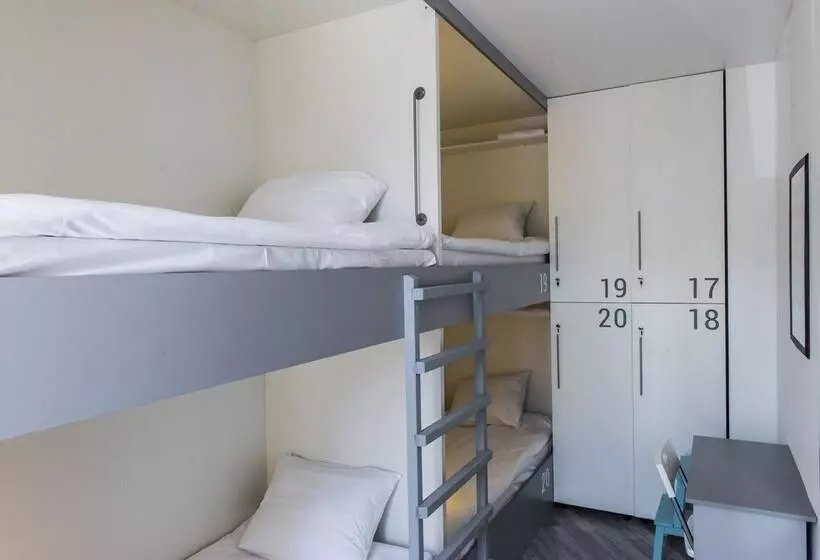 Shukhov Hostel
