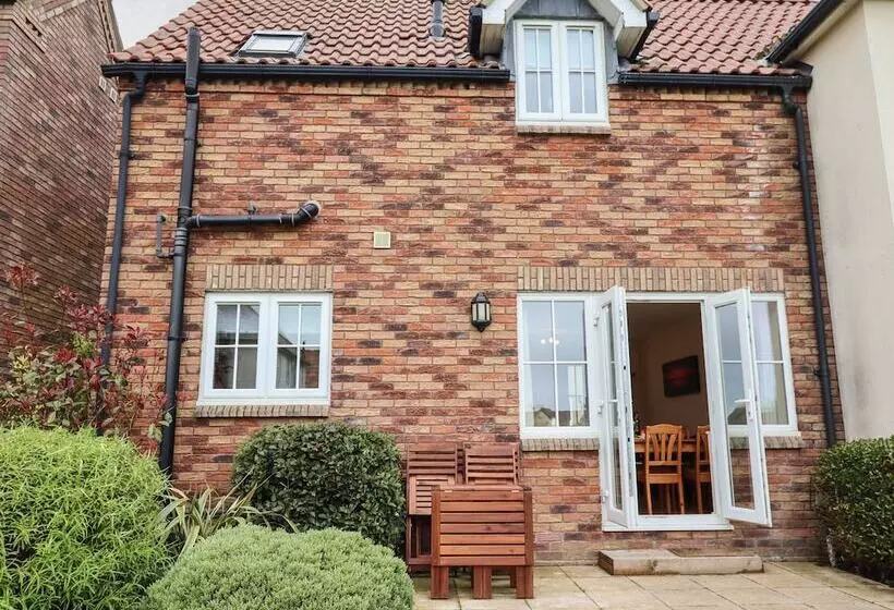 Sleeper Cottage