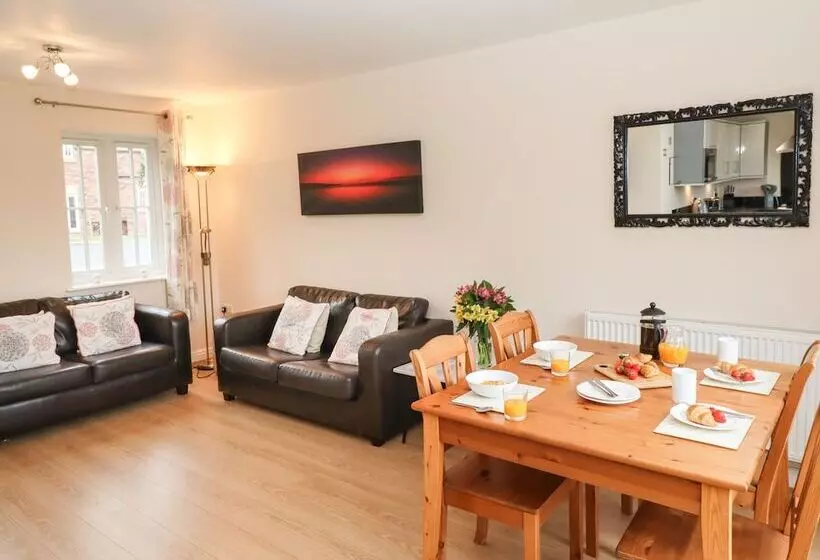 Sleeper Cottage