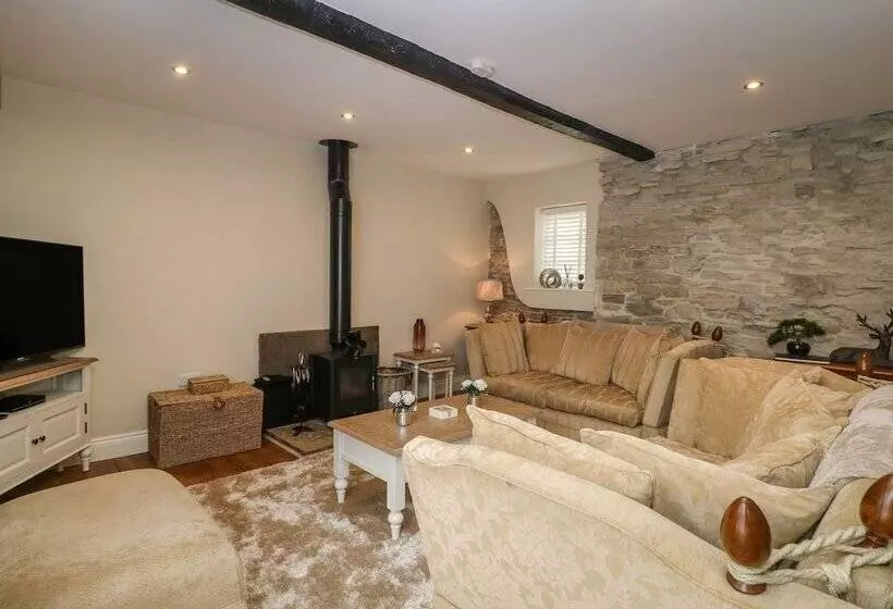 White Swan Cottage