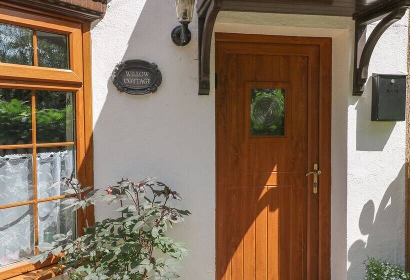 Willow Cottage