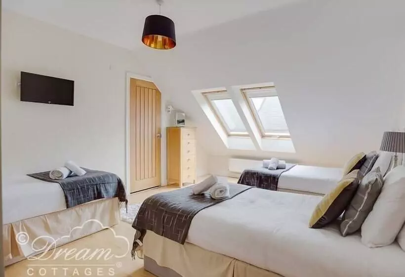 Baytree Lodge