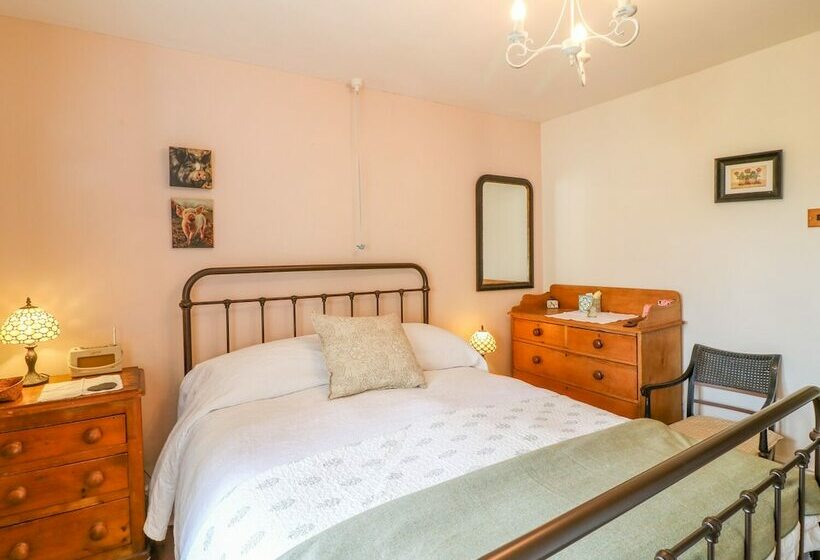 Church Steps Cottage