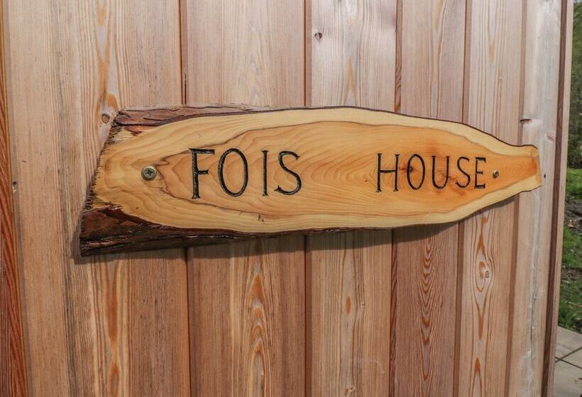 Fois House