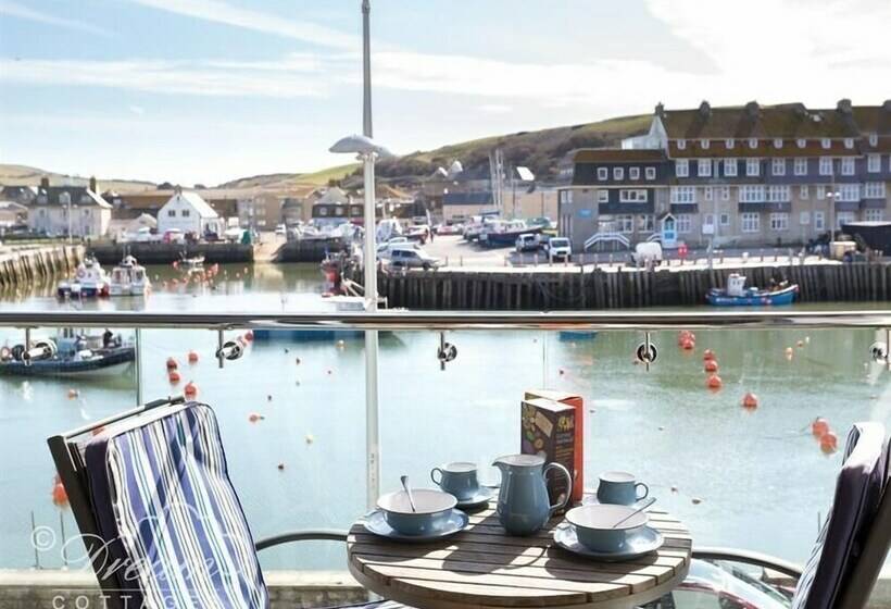 Harbour View Apartment