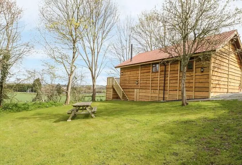 Oak Lodge
