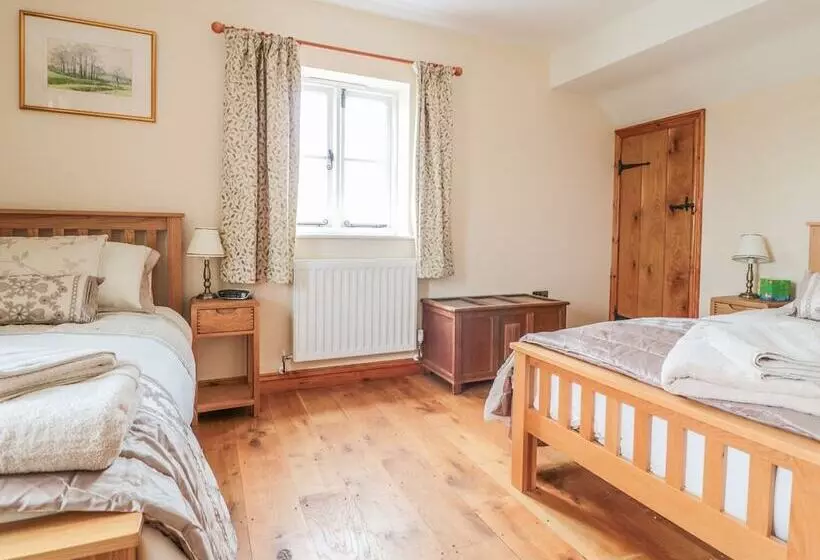 Orchard Cottage
