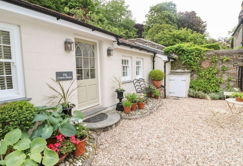 The Coach House At Pendower House