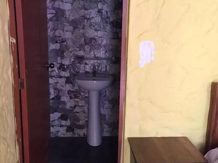 ユースホステル Paraiso Las Palmeras Lodge