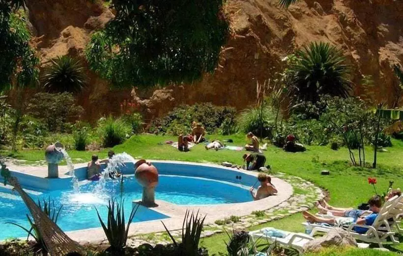 ユースホステル Paraiso Las Palmeras Lodge