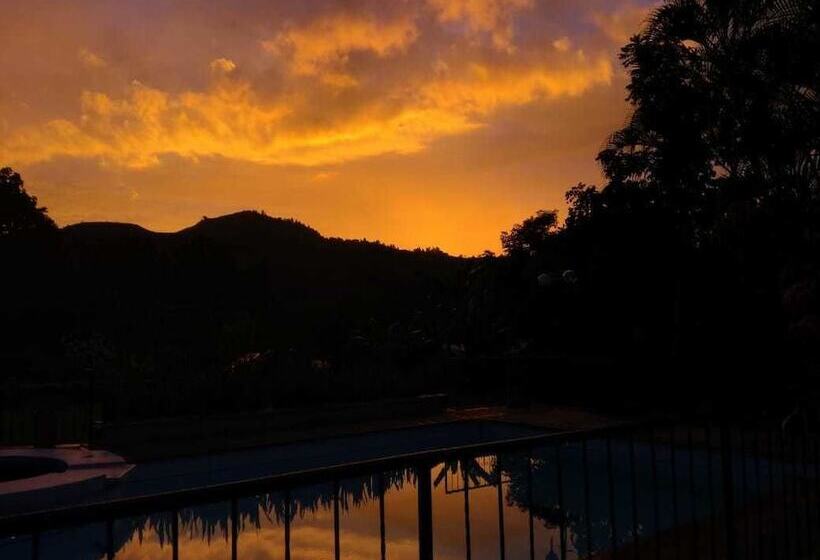 Bed and Breakfast Campestre Nukak Travellers Club