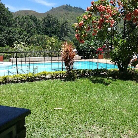 Bed and Breakfast Campestre Nukak Travellers Club