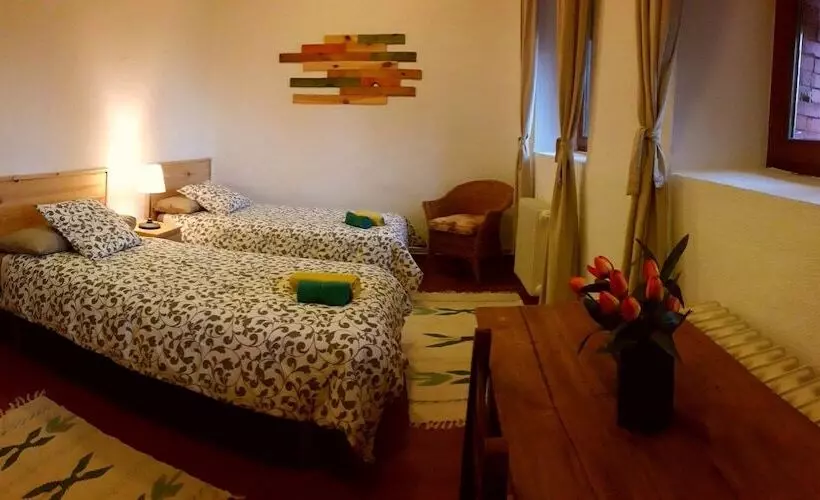 ベッドアンドブレックファースト El Abejaruco