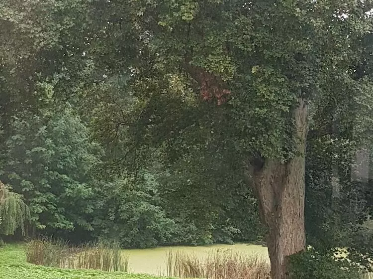 Aamiaismajoitus (B&B) Hesede Hovedgård