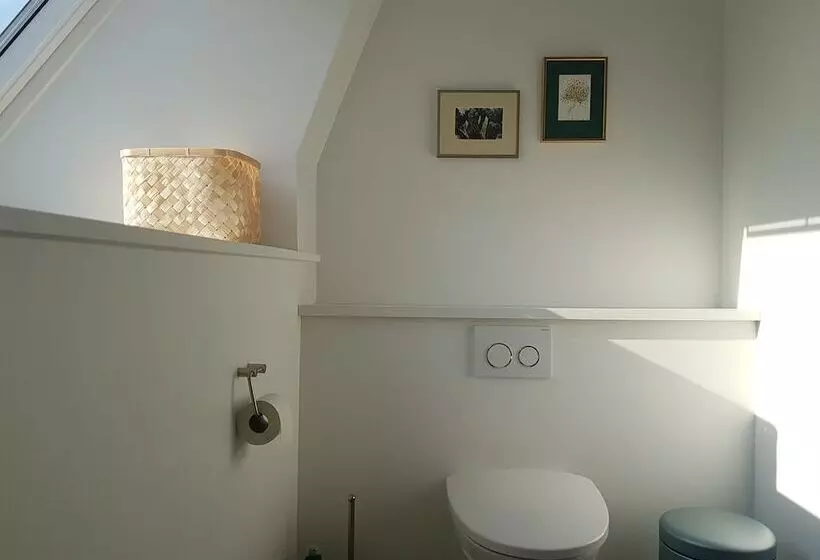 Aamiaismajoitus (B&B) Hesede Hovedgård