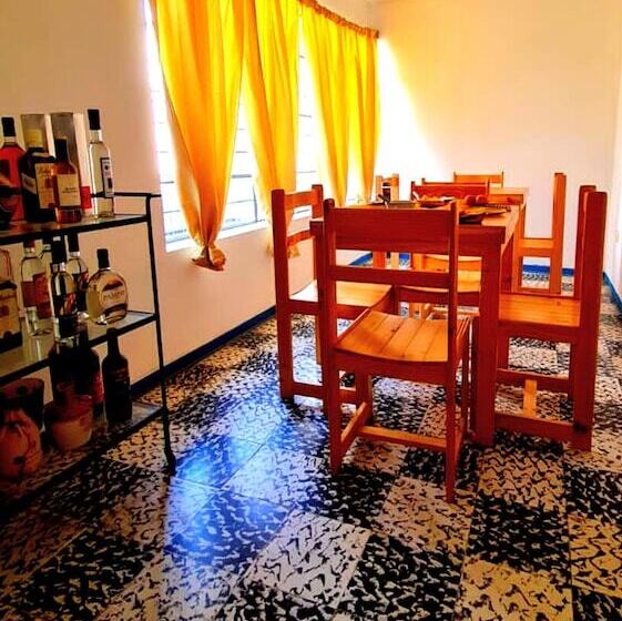 مبيت وإفطار La Casa De Mamama