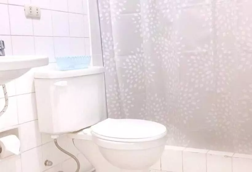 تختخواب و صبحانه La Casa De Mamama