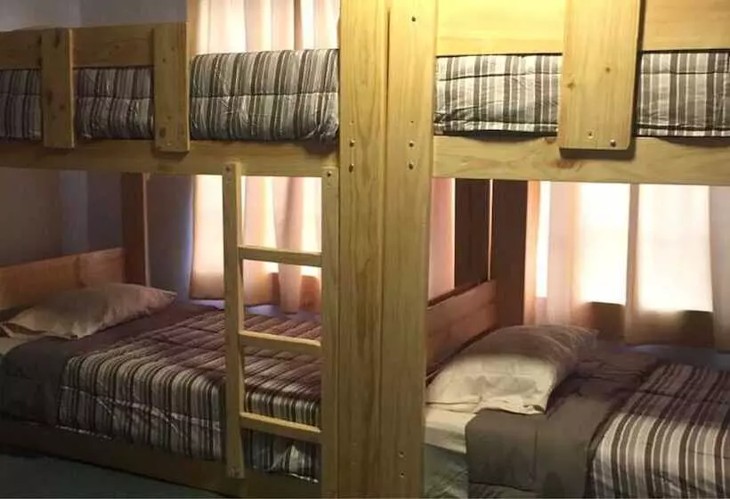 تختخواب و صبحانه La Casa De Mamama