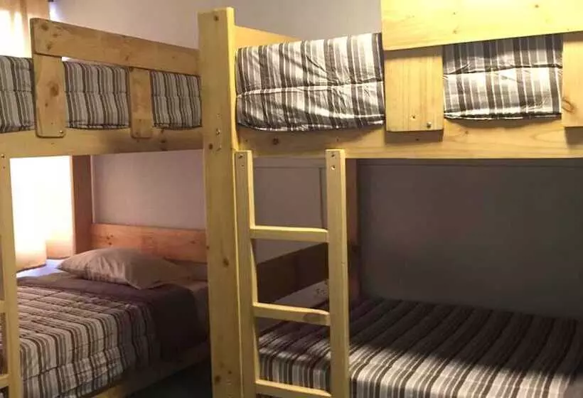 تختخواب و صبحانه La Casa De Mamama