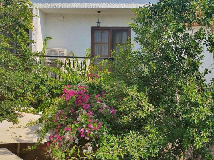 צימר Monza House Otel