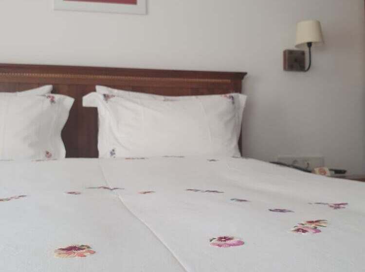 צימר Monza House Otel