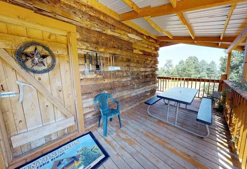 Canyon View Family Lodge