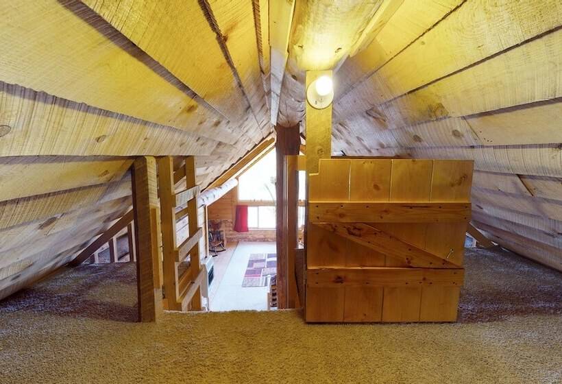 Canyon View Family Lodge