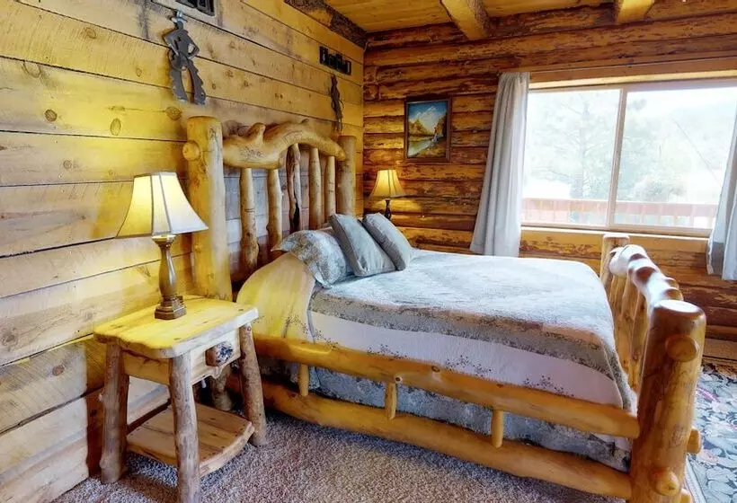 Canyon View Family Lodge