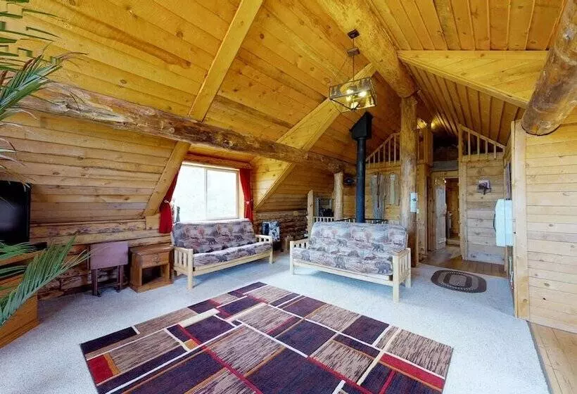 Canyon View Family Lodge