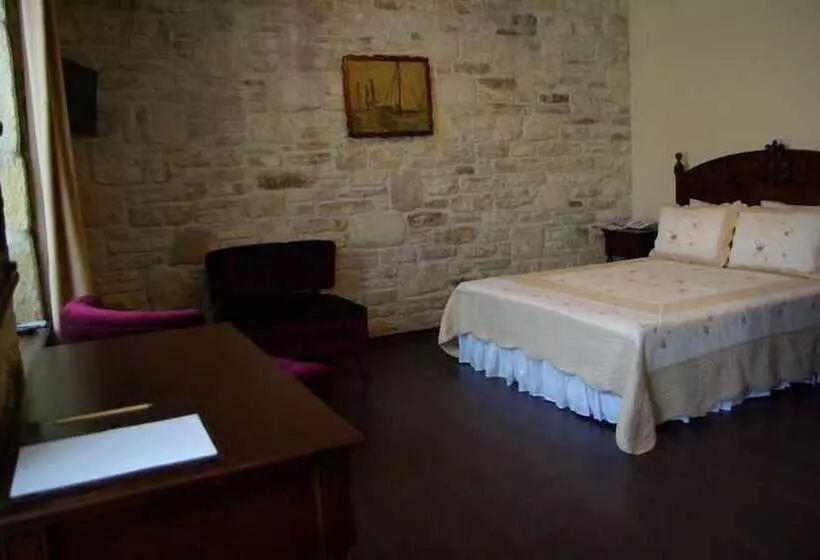 Griffon Boutique Hotel   Boutique Class