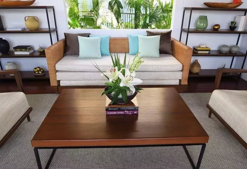 ホテル Altavista Villa