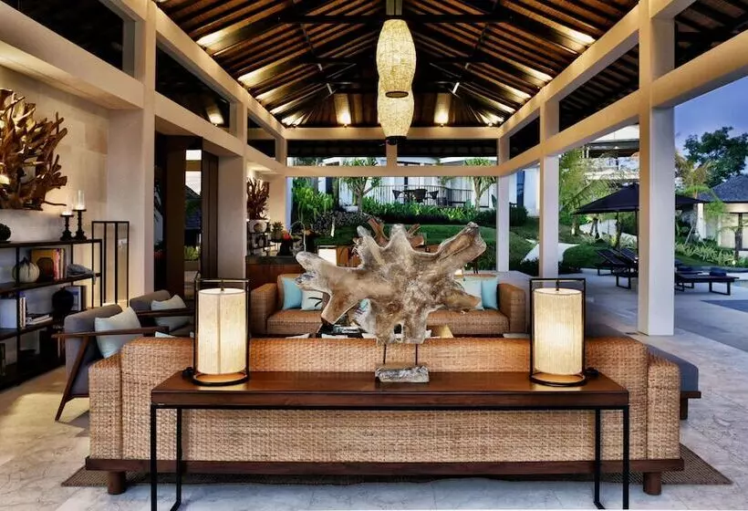 ホテル Altavista Villa