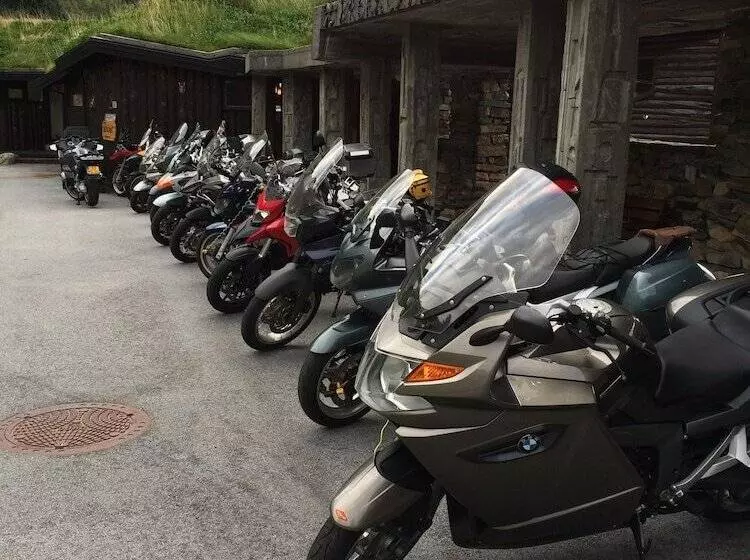 ホテル Brekkestranda Fjord