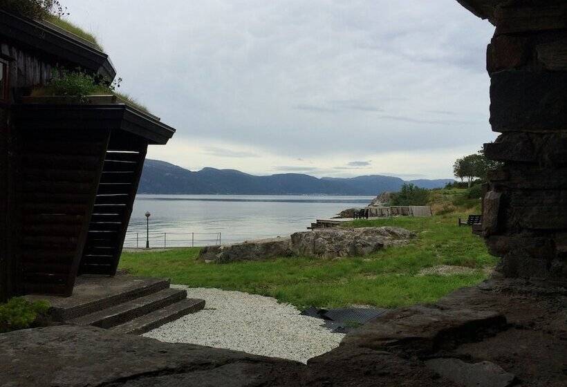 فندق Brekkestranda Fjord