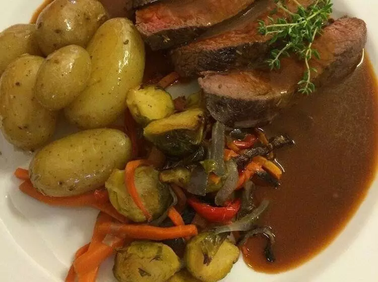 ホテル Brekkestranda Fjord