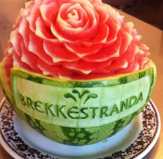 ホテル Brekkestranda Fjord